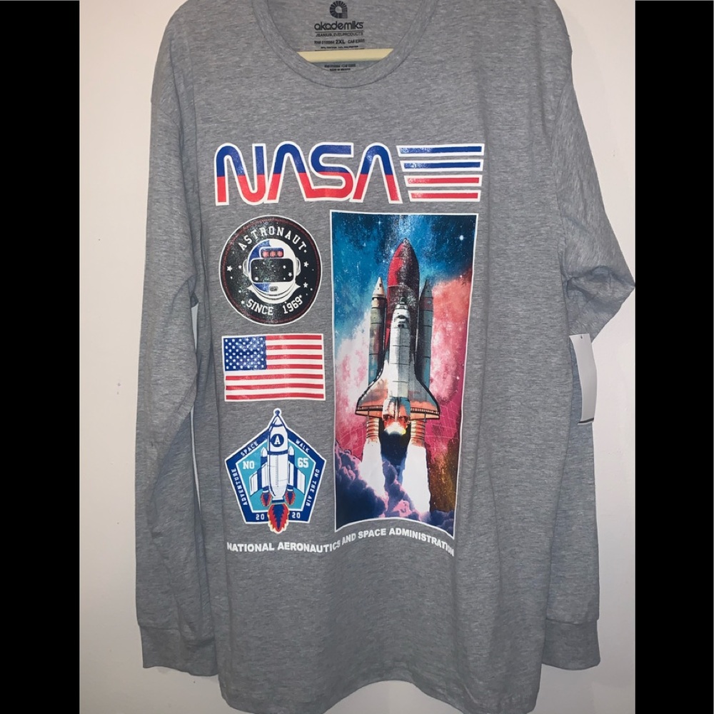 Akademiks nasa shirt